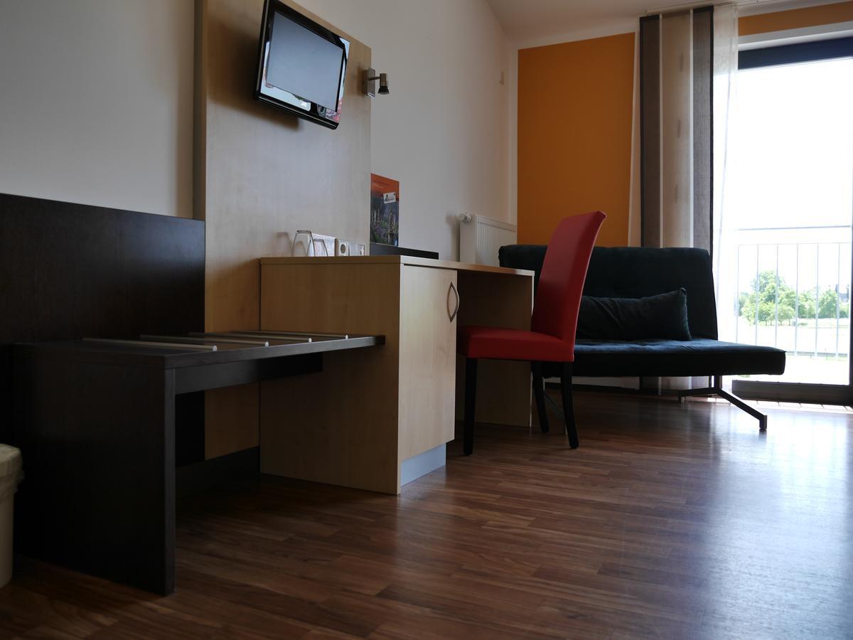 Auszeit Cafe & Hotel Oberwornitz Eksteriør bilde